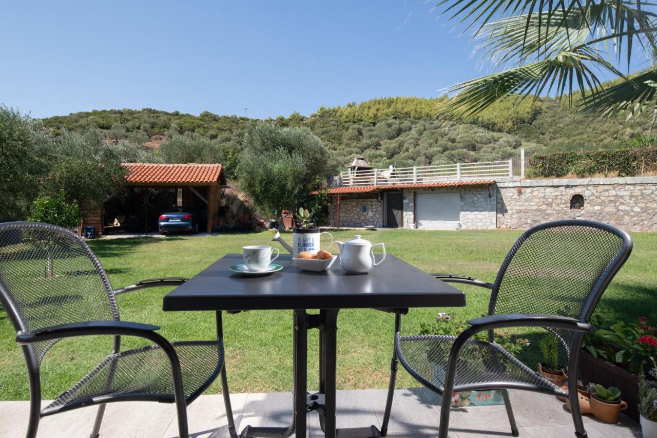 Niriides Hotel Porto Koufo Bagian luar foto