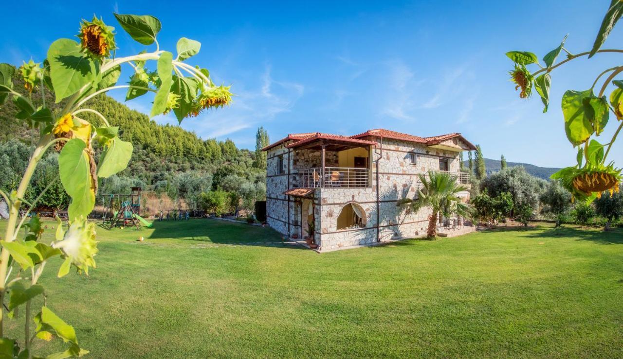 Niriides Hotel Porto Koufo Bagian luar foto