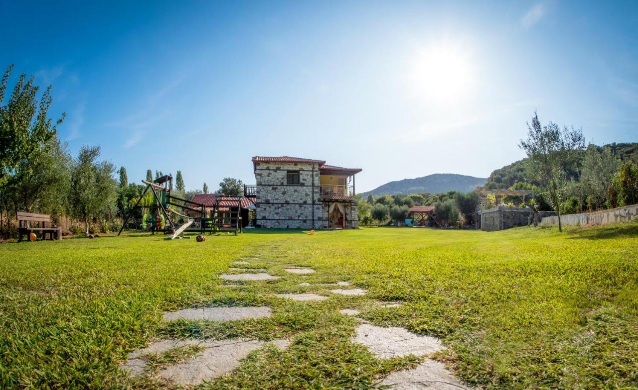 Niriides Hotel Porto Koufo Bagian luar foto