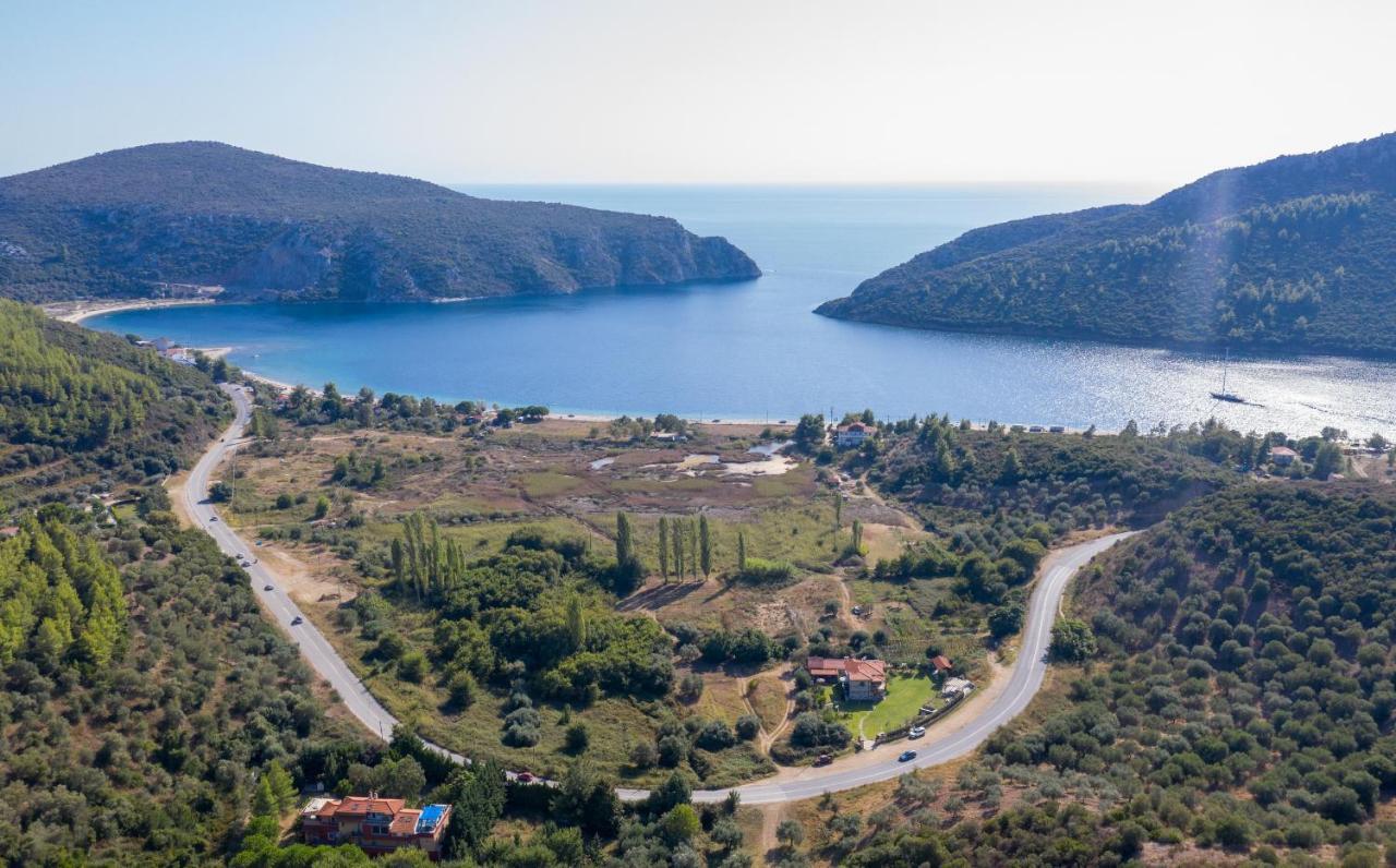 Niriides Hotel Porto Koufo Bagian luar foto