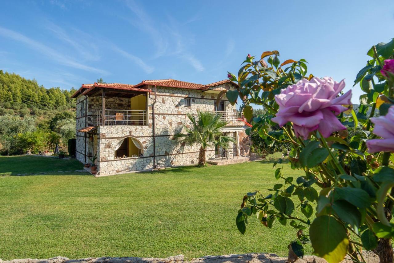 Niriides Hotel Porto Koufo Bagian luar foto