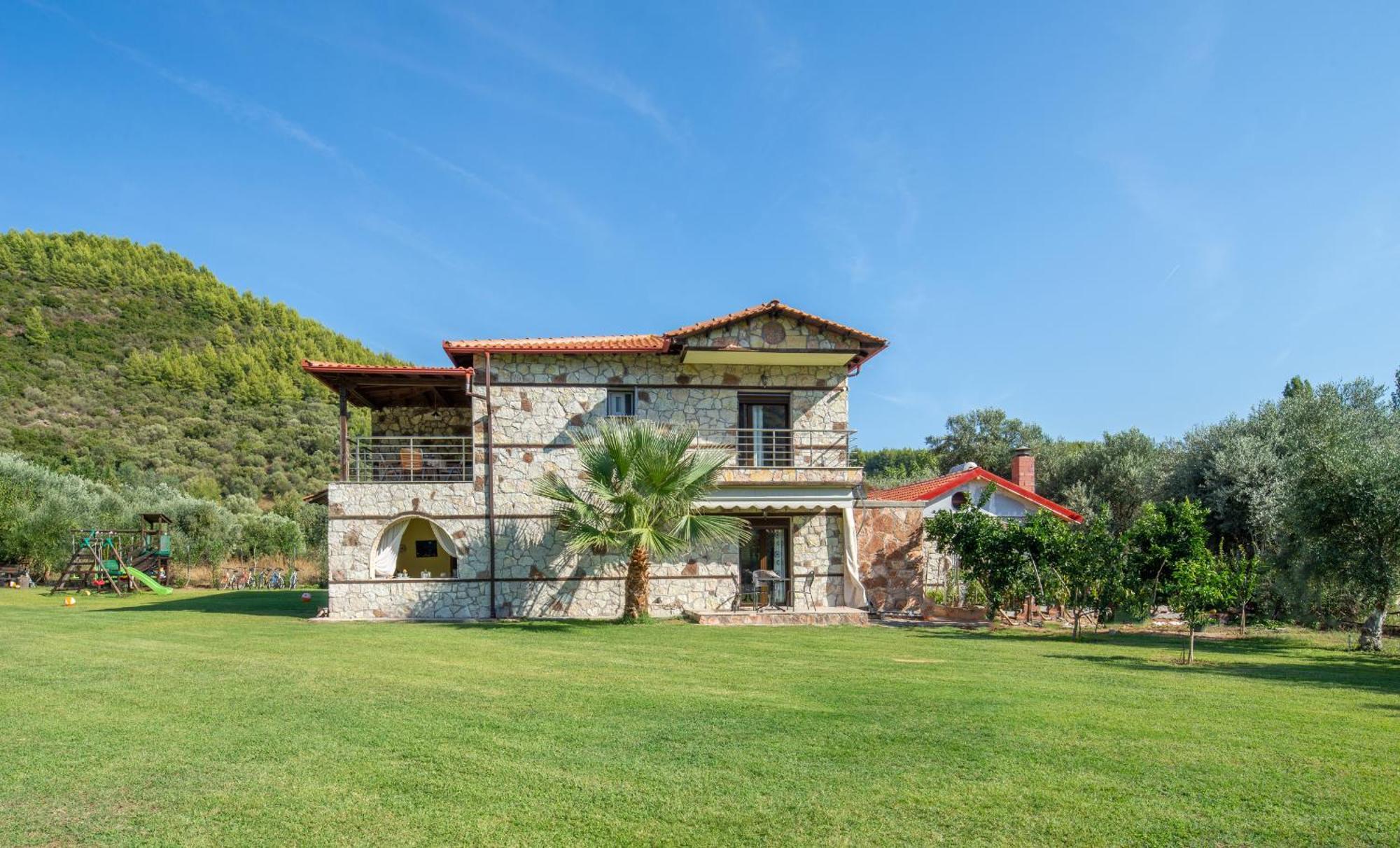Niriides Hotel Porto Koufo Bagian luar foto